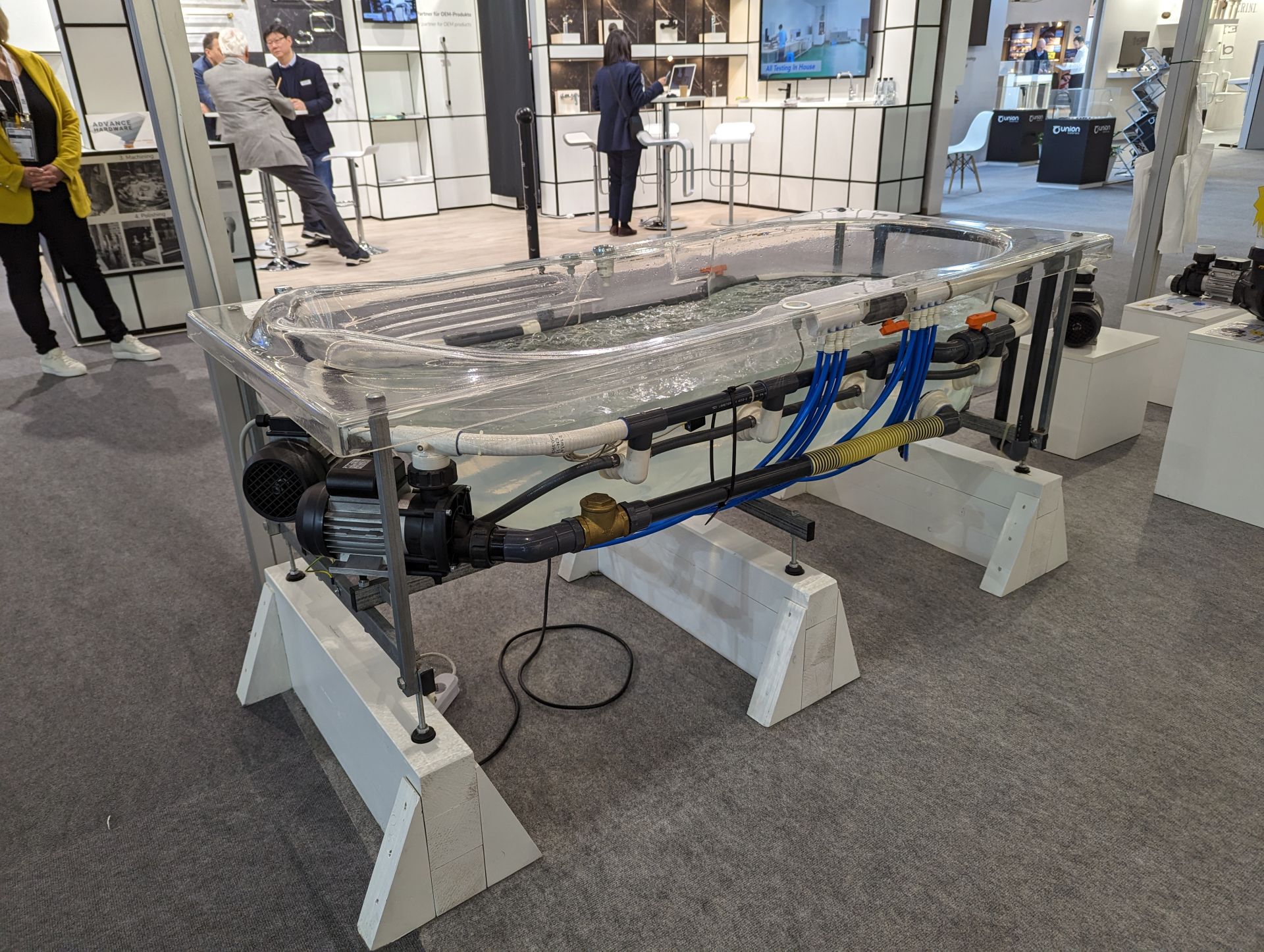 Torutööd Elvas Torutööd, Toru-kiirabi & ummistuste likvideerimine, Veeautomaatika ja erilahendused, Kodumasinate ühendamine. Automaatika, Boilerite parandus ja vahetus